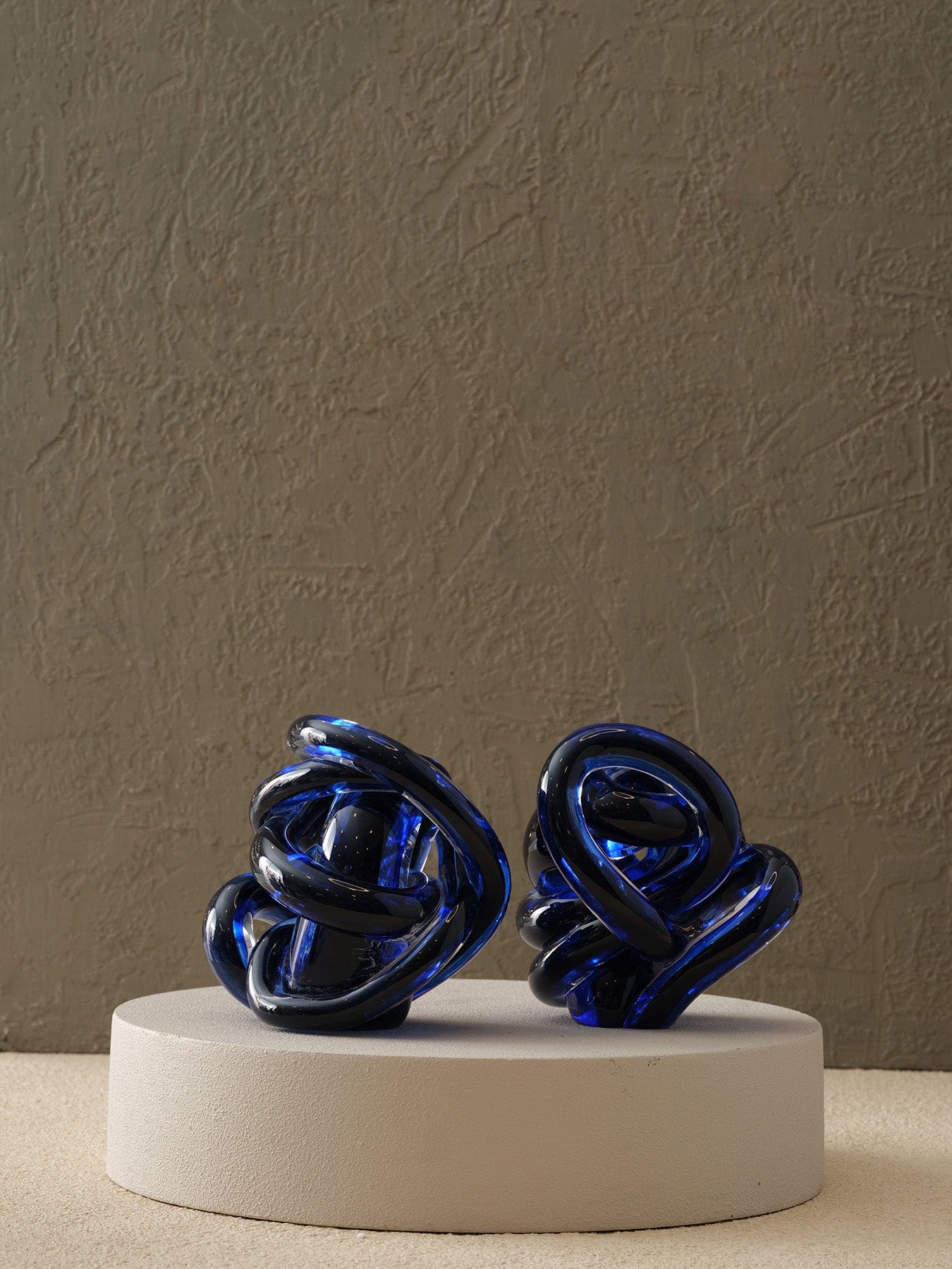 Talia interieurs Nœuds en verre de Murano bleu nuit